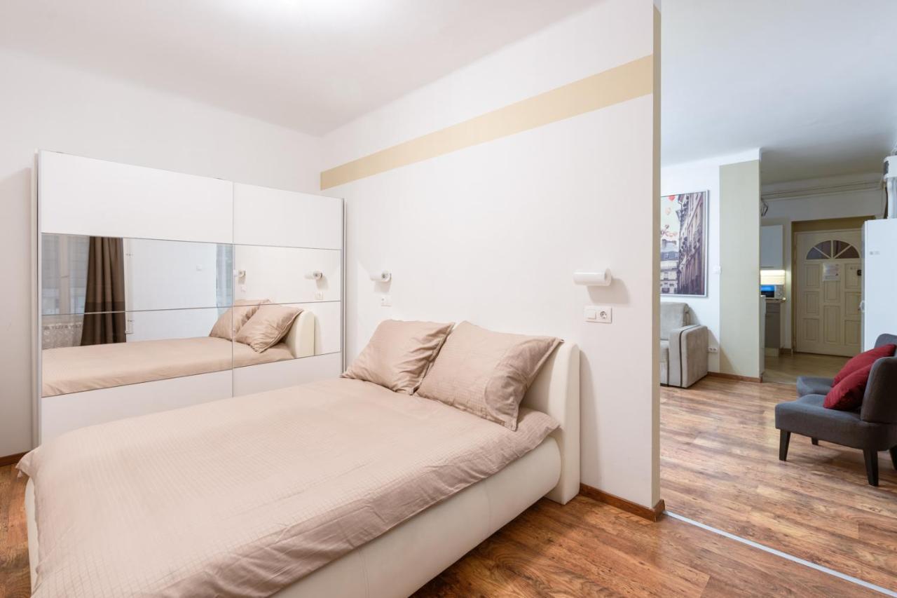Central Seven Erzsebet Krt Budapest Kültér fotó